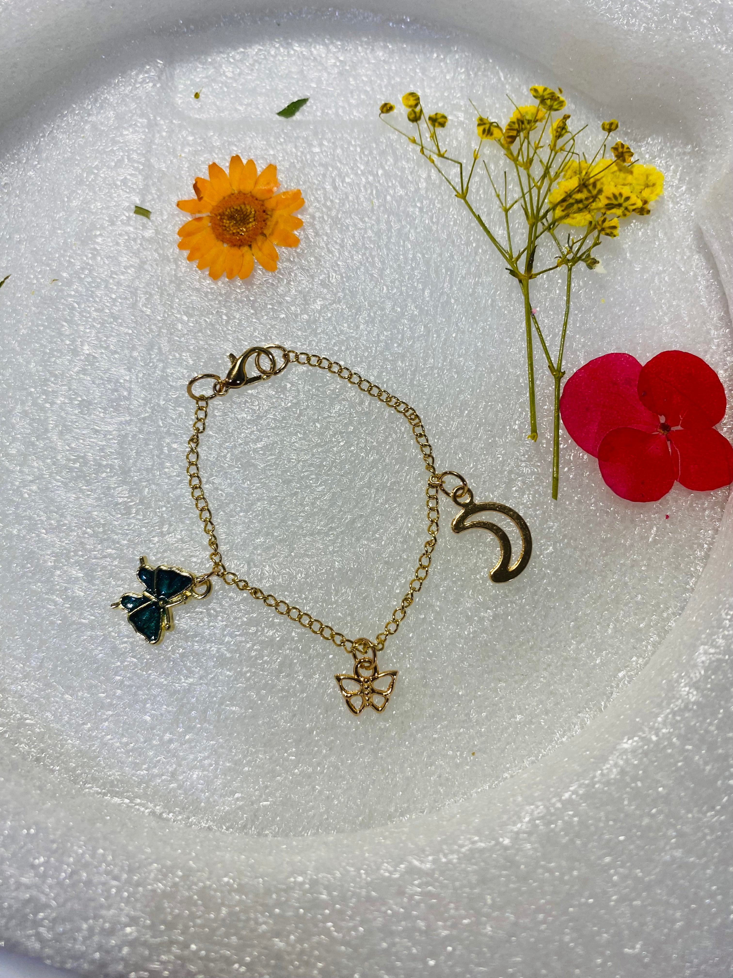Pulsera con dijes