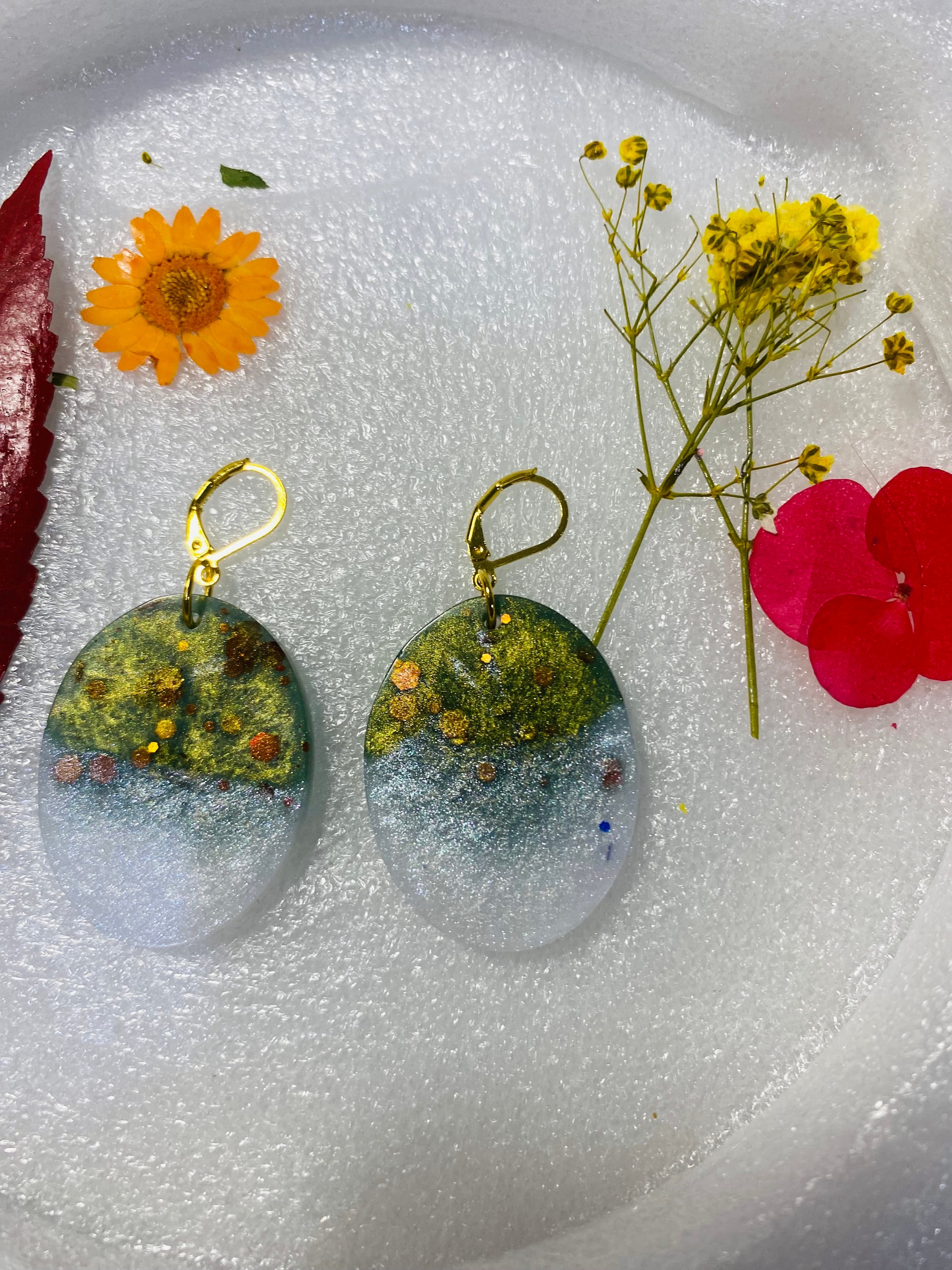 Aretes de Resina con Flores Naturales