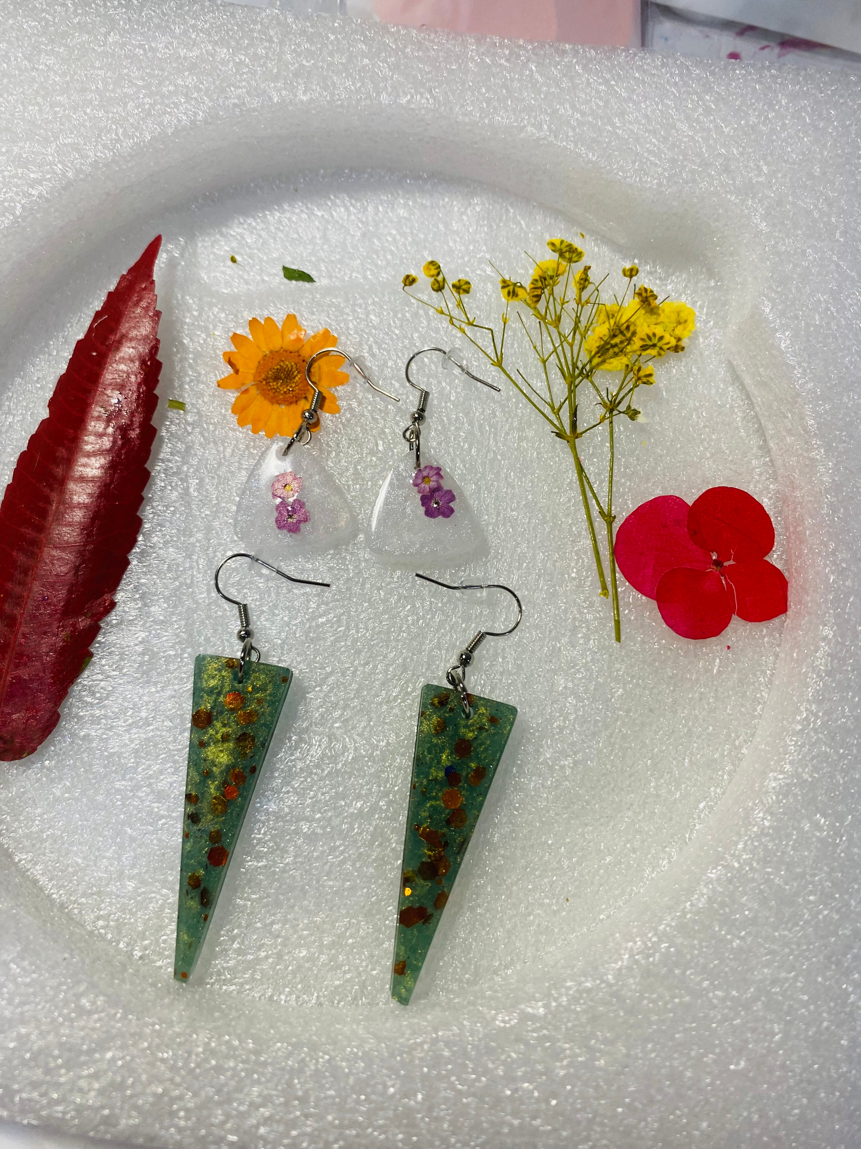 Aretes de Resina con Flores Naturales